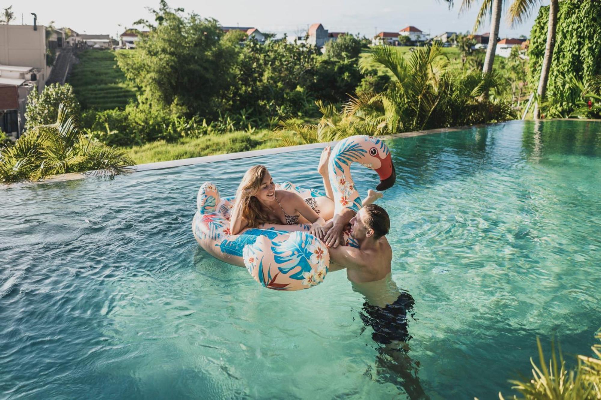 Astera Luxury Resort & Spa Canggu By Ini Vie Hospitality Esterno foto